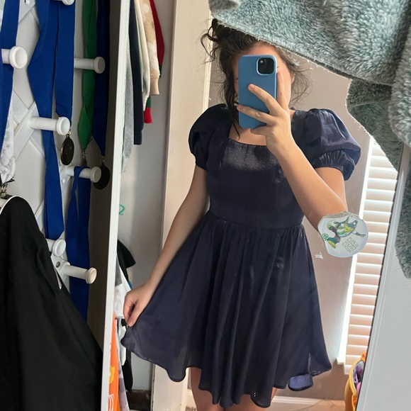 alter’d state iridescent flowy puffer sleeve mini dress! - Picture 5 of 5